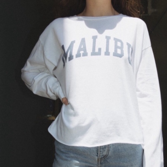 Brandy Melville Tops - Brandy Melville Malibu Top